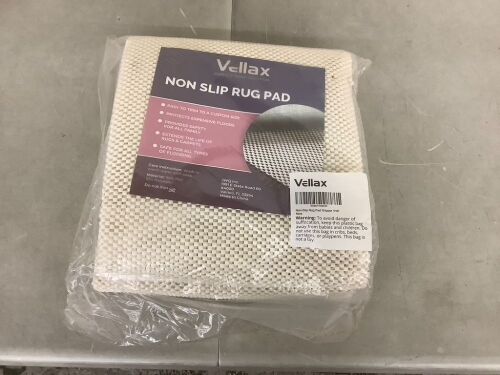 Non-Slip Rug Pad Gripper 4 x 6 Ft - Lot 601