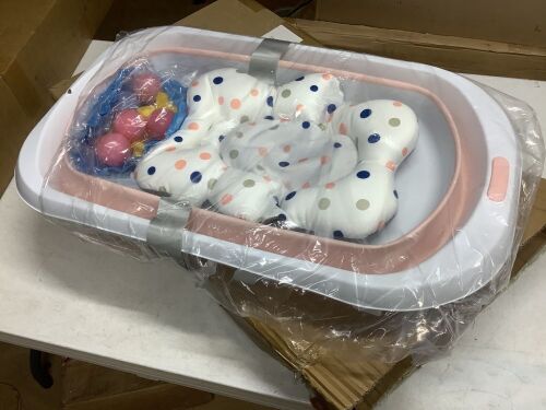 Baby Folding Tub  - Lot 546