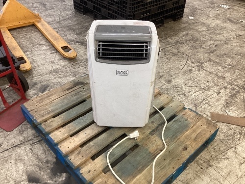 Black & Decker Portable Air Conditioner - No Box, Missing 1 Wheel  - Lot 571