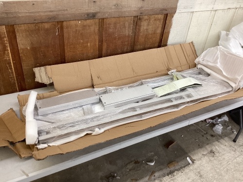 VEVOR 4 Step Dock Ladder  - Lot 220
