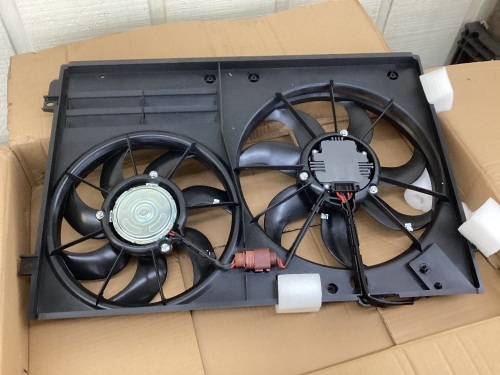 Engine Cooling Fan Assembly for VW  - Lot 235