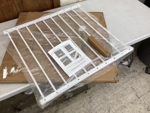 WAOWAO Window Safety Guard  - Lot 377