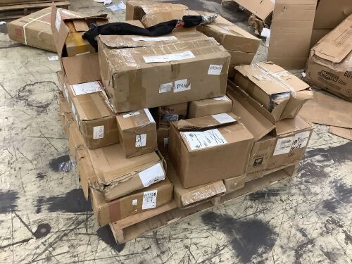 Pallet of Uninspected Car Parts & Accessories - Lot 176
