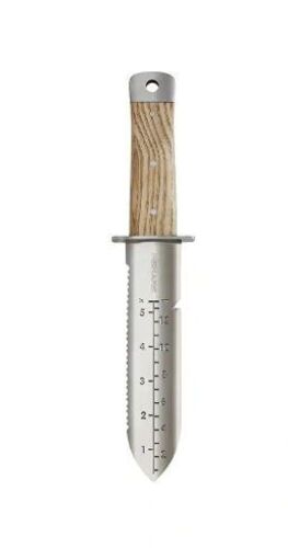 Fiskars Hori Hori 7 In. Stainless Steel Blade Wood Handle Gardening Knife - Lot 366