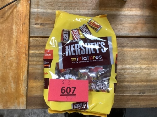 Hersheys Chocolate Minitures Stand Up Bag - Lot 607