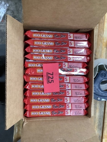 Box Of 100 Grand Fun Size(24Count) - Lot 725