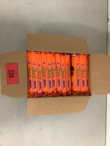 Box Of 4CT Of Reeces Peanut Butter Pumpkins 12 Count - Lot 793