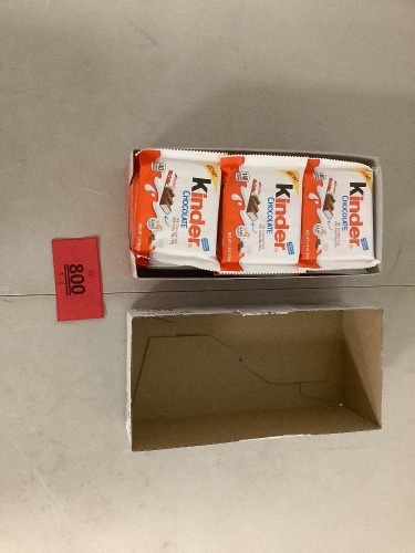Box Of 18 4CT Packages Of Kinder Chocolate - Lot 800