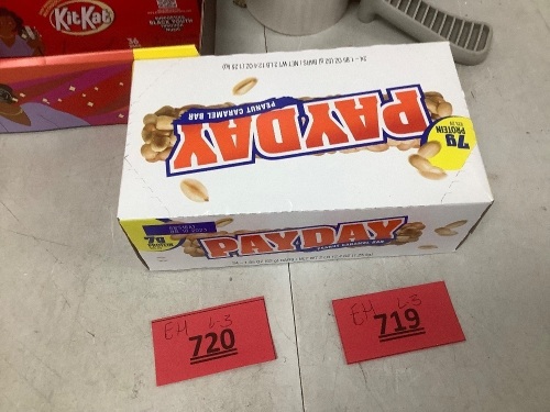 Box Of Paydays 24 Bars - Lot 720