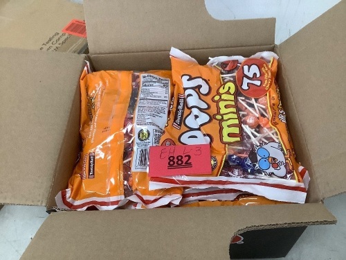 Box Of Tootsie Roll Pops Minis 12 Bags - Lot 882