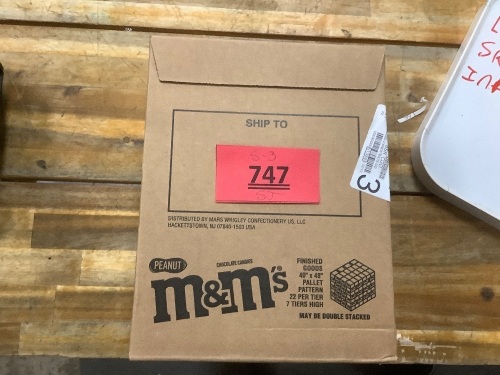 Box Of Peanut M&Ms 12 count - Lot 747