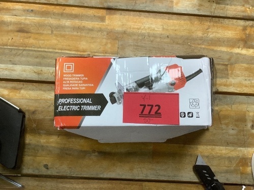 Electric Wood Trimmer - Lot 772
