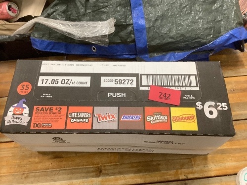 Box of Assorted Halloween Candy - Lot 742
