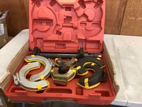 VEVOR 3 Pairs Jaws Different Size Fork Spring Compressor Kit - Lot 585