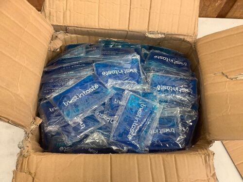 Box of Gel Ice Packs  - Lot 722