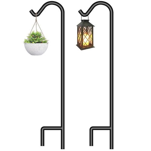 BEAU JARDIN Shepherds Hooks, Set of 2  - Lot 209
