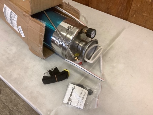 Auto Pressure Sprayer  - Lot 542