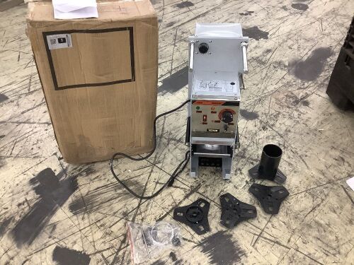 VEVOR Semi-automatic Cup Sealing Machine, 300-500 Cup/h, 90/95mm Cup Diameter - Lot 353