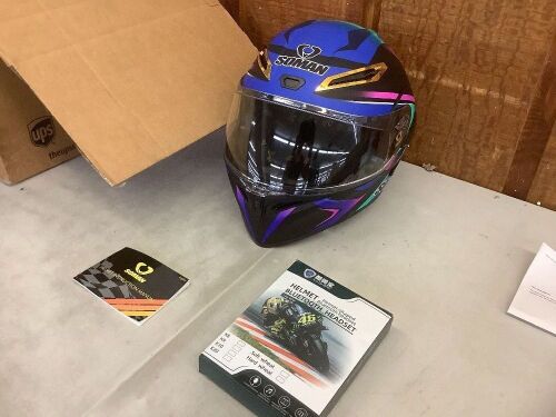 Full Face Motorcycle Helmet with Bluetooth Headset, M  - Lot 493