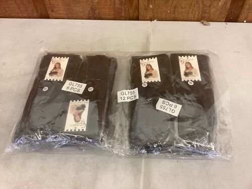 Lot of (12) Tech Touch Gloves - Lot 310
