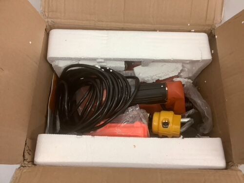 VEVOR 1500W 110V Portable Electric Hoist Winch  - Lot 438
