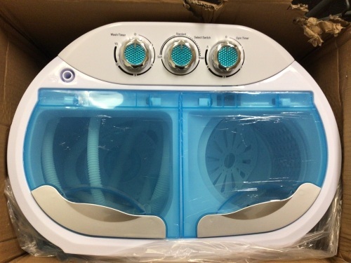 Portable Washing Machine, Appears New, Sold as is - Lot 30