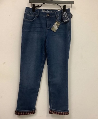 Natural Reflections Womens Jeans, Size 8, Appears New - Lot 205