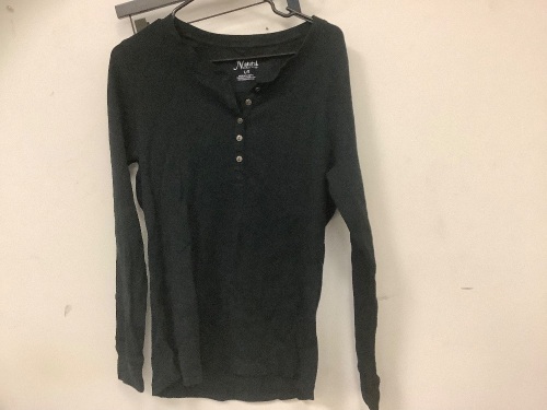 Natural Reflections Womens Long Sleeve, Large, Appears New - Lot 226