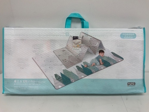 Infant Folding Play Mat, Appears new, Sold as is - Lot 292