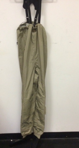 Stocking-Foot Breathable Waders Men's LR, E-Comm Return, Sold As-is - Lot 345