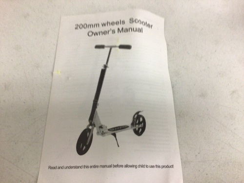 Childrens Scooter, Appears New, Sold as is - Lot 374
