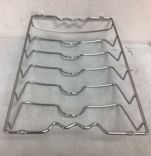 Wire Rack, Unknown Info, Appears New, Sold as is - Lot 398