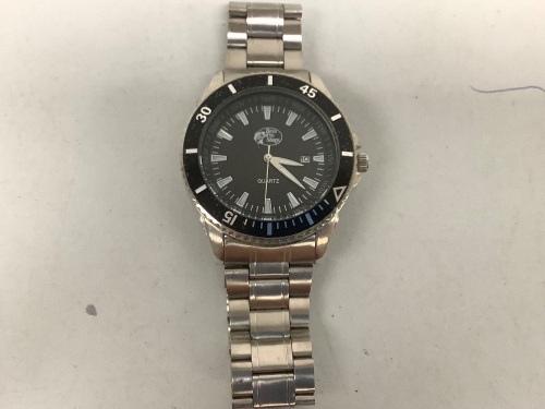 Mens Watch, E-Commerce Return, Sold as is - Lot 653
