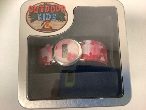 Kids Watch, Appears New, Sold as is - Lot 680