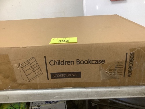 Childrens Bookcase - Lot 392