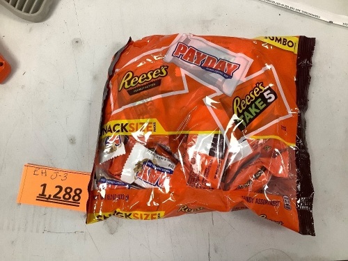 Herseys /Reeses Candy Bags 12 bags - Lot 1288