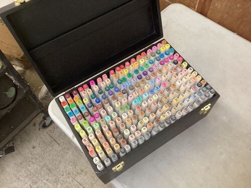 Alcohol-Based Marker Pen Kit w/ Brush & Chisel Tip, Carrying Case - 228ct  - Lot 340
