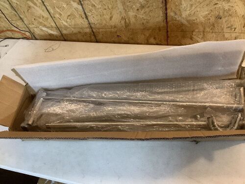 Clothing Rack  - Lot 696