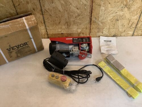 VEVOR Electric Hoist - Broken Plastic Electrical Housing  - Lot 458