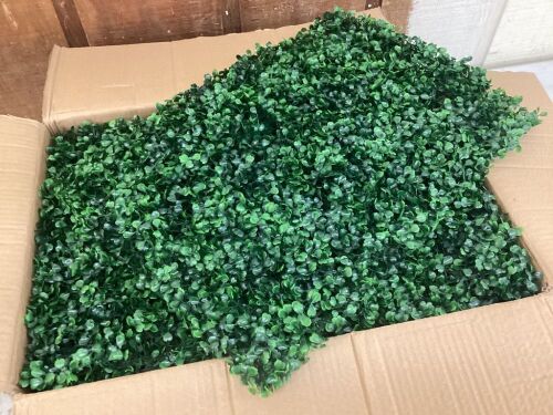Artificial Boxwood Hedge Wall Panels  - Lot 447