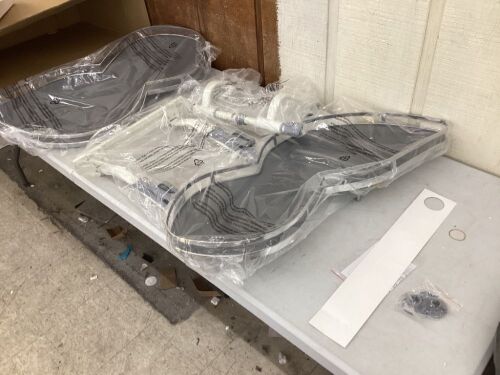 VEVOR Blind Corner Cabinet Pull Out  - Lot 125