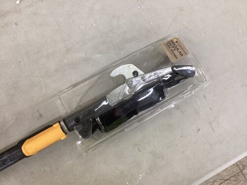 Tree Pruner - Missing Bottom Hand Grip  - Lot 244