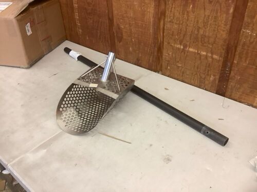 Metal Detecting Sand Scoop  - Lot 128