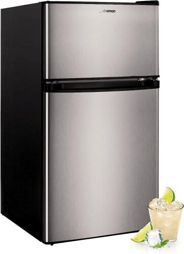 Upstreman 3.2 Cu.Ft Mini Fridge with Freezer - Lot 28