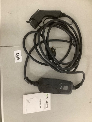 EV Charger Car Charger - Lot 1489
