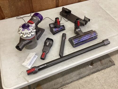 Dyson V8 Cordless Stick Vacuum Cleaner - Needs New Battery - Lot 384