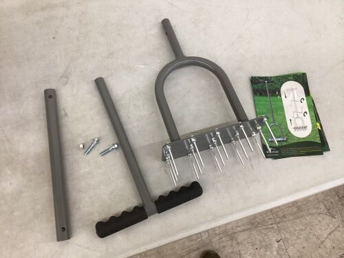 WaLensee 15-Tine Spike Aerator - Missing 1 Locknut  - Lot 572