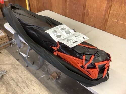Ice Fishing Pop-Up Tent  - Lot 313