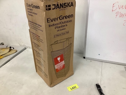 Ever Green Indoor/Outdoor Planters 1.8 Gallons 2 Piece Duo Set has minor cracks - Lot 1837