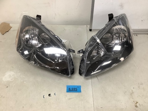 Headlights - Lot 8595